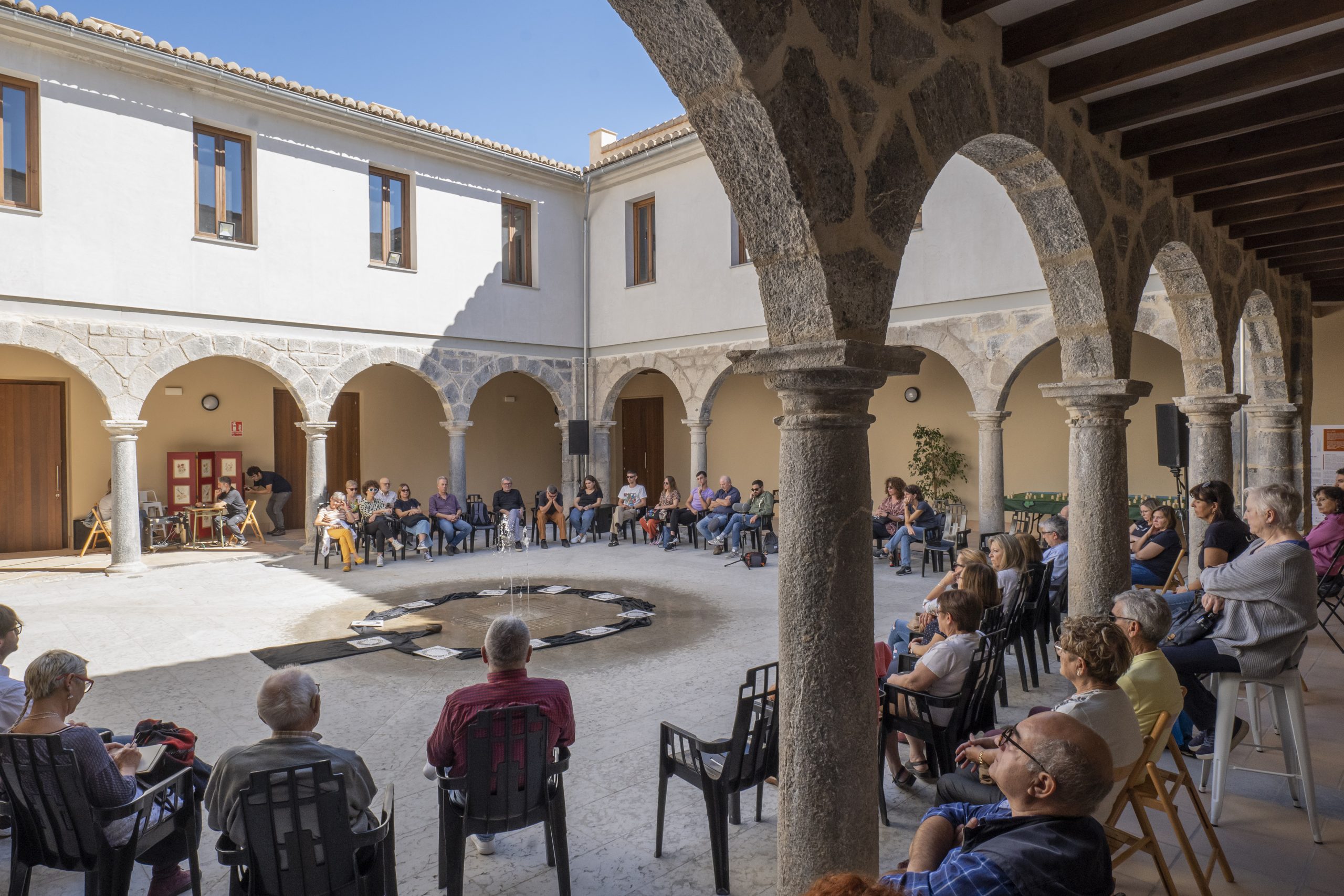 Espais Avan (Castelló) promueve el contacto entre la cultura popular y el arte contemporáneo